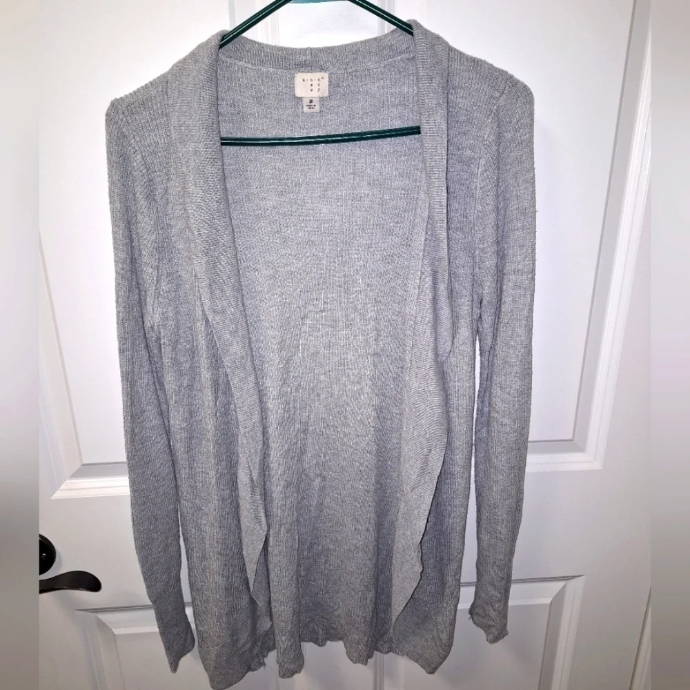A New Day ladies long cardigan sweater in a size medium.